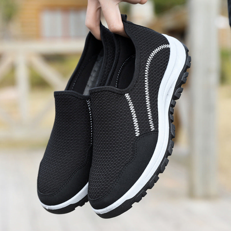 Men’s Lightweight Flat Slip-on Sneakers easy slip-on design